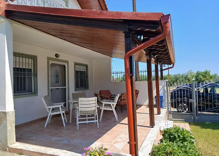 Private Two-Floor Holiday House In Leptokaria